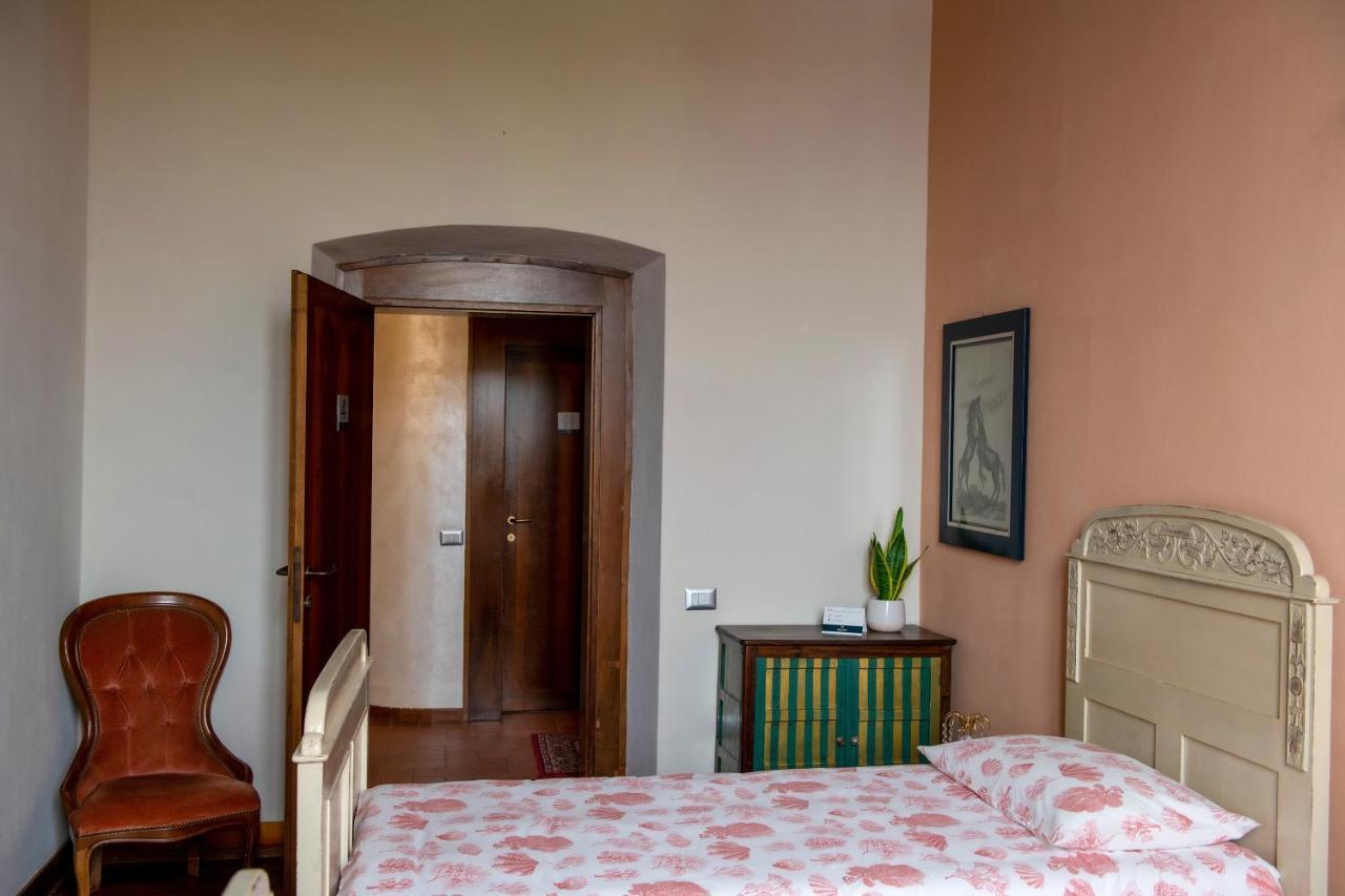 Palazzo Bed And Breakfast Calvisano Exterior photo